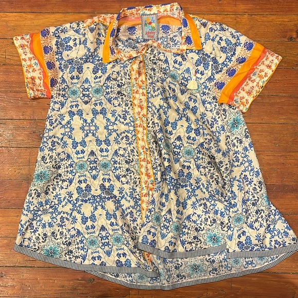 Johnny Was 100% silk tunic - Picture 2 of 5